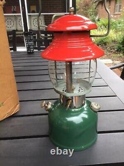 Vintage 1951 Coleman 200 Red & Green Christmas Lantern 4/51 NICE