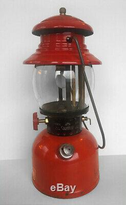 Vintage 1952 Coleman 200A Black Band Single-Mantle Gas Lantern Dated 8/52