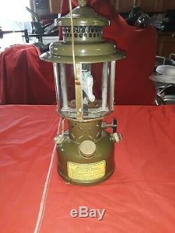 Vintage 1952 Coleman / US Military Lantern
