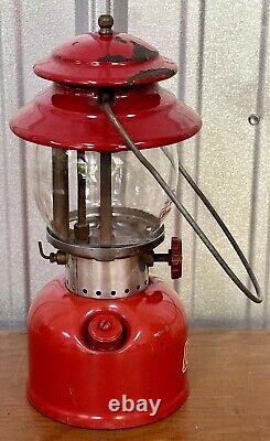 Vintage 1968 COLEMAN 200A LANTERN 1/68 Pyrex Globe Antique Camp Hunt Fish Cabin