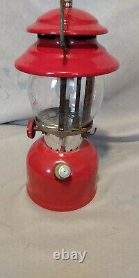 Vintage 1972 Coleman Lantern 200A Red Single Mantle Dated 10/72