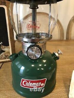 Vintage 1981 200A Green Colman lantern 2 80 Excellent Condition Original Box