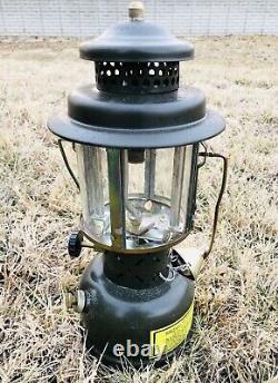 Vintage 1988 Coleman US Military Gas SMP Lanterns In Wood Crate With Accessories
