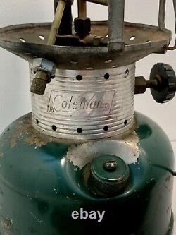 Vintage 4/63 Coleman Lantern 220E Metal Case, 4 New Mantles, Filter Funnel Works