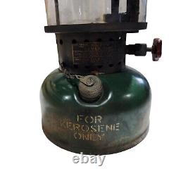 Vintage AMG American No. 3470 Army Kerosene Green Single Mantle Lantern 1940s