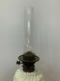 Vintage Antique Black Painted Cast Iron & Glass Large Oil Lamp Shell Decoration