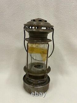 Vintage Antique Dietz Sport Skaters Lantern Cracked Broken Globe