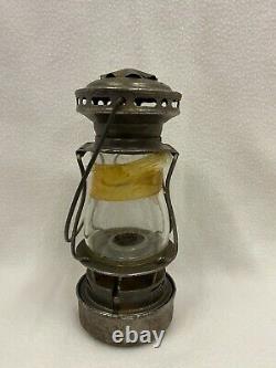 Vintage Antique Dietz Sport Skaters Lantern Cracked Broken Globe