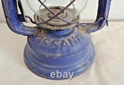 Vintage Antique Kerosene Lantern Oil Lamp Old Made In India Collectible L5