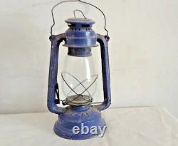 Vintage Antique Kerosene Lantern Oil Lamp Old Made In India Collectible L5