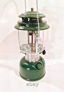 Vintage April 1978 Coleman 220J Lantern With Original Box Nice