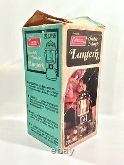 Vintage April 1978 Coleman 220J Lantern With Original Box Nice