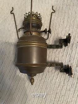 Vintage Best English Make Wall Mount Oil Lamp Brass Sconce Kerosene Lantern