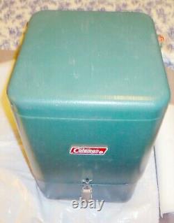 Vintage COLEMAN 220H Lantern Dated 4/75 with Green Metal Case