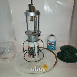 Vintage COLEMAN 5101 LP Single Mantle Lantern With red Label Pyrex Globe and fuel