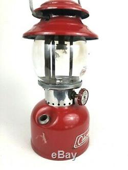 Vintage COLEMAN Lantern + Clamshell Plastic Case Red Model 200A c. 1971 Camping