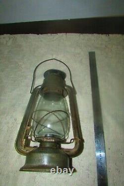 Vintage Chalwyn Kerosene Lamp Oil Lamp Rust Lantern Lamp Made In England Decor