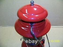 Vintage Coleman 200 Lantern Dated 4/66 Near Mint Condition