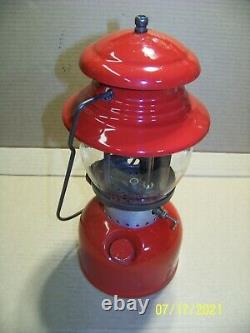 Vintage Coleman 200 Lantern Very Good Condition