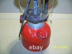 Vintage Coleman 200 Lantern Very Good Condition