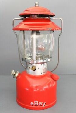 Vintage Coleman 200a195 Lantern In Original Box With Instruction Manual