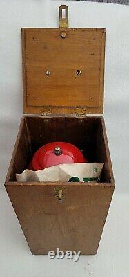 Vintage Coleman 200a Bright Red Lantern With Hardwood Case 1964 100% Original @@