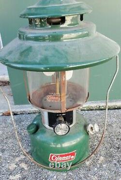 Vintage Coleman 228J Green Kerosene Single Mantle Lantern 1979