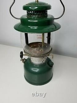 Vintage Coleman 237A Kerosene Lantern January 1973 Green With Globe