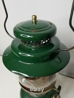 Vintage Coleman 237A Kerosene Lantern January 1973 Green With Globe