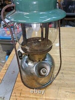 Vintage Coleman 242B Lantern Single Mantle Lantern Green