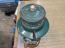 Vintage Coleman 242B Lantern Single Mantle Lantern Green