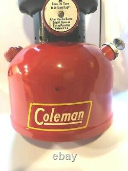 Vintage Coleman Black Band 200A Lantern (03/52) (working)