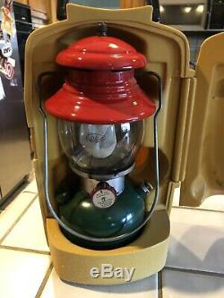 Vintage Coleman Christmas Lantern 200a 11/52 Refurbished With Gold 200a Case