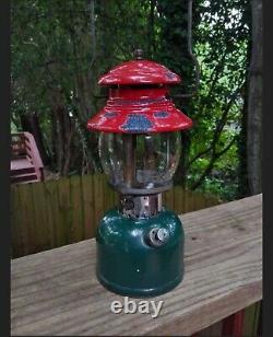 Vintage Coleman Christmas Single Mantle Lantern 200A 6/51