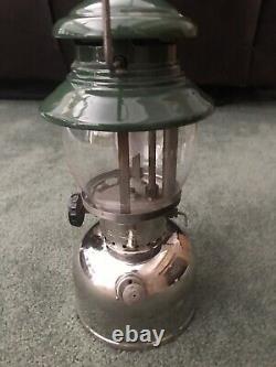 Vintage Coleman Lantern 202 Dated 1/58 nice shape Works great! NR