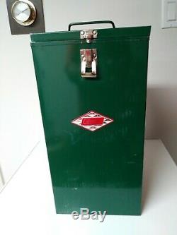 Vintage Coleman Lantern 236