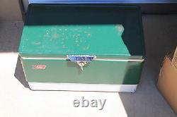 Vintage Coleman Lantern Co. Antique Retro Cooler Ice Box Green
