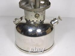 Vintage Coleman Lantern Model 200 With Sunrise Globe Made In Canada 2 1959