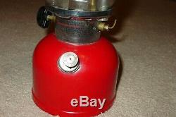 Vintage Coleman Red 200a Single Mantle Lantern 9 76 Used Once Nice