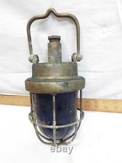 Vintage Heavy Cast Brass Ship Lantern 9-S-2108-L Nautical Maritime Safety Green