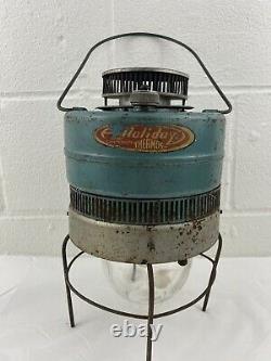 Vintage Holiday Thermos Model 8319 Inverted Donut Gas Camping Lantern Rare