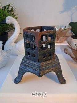 Vintage Japanese Cast Iron (Black) Pagoda Lantern Toro Garden Candle Holder