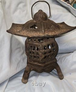Vintage Japanese Temple Garden Lantern