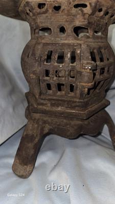 Vintage Japanese Temple Garden Lantern