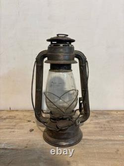 Vintage Metal Oil Lantern Antique Kerosene Lamp Rustic Farmhouse Decor
