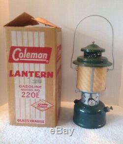 Vintage NEW Coleman 220E 2 Mantle Gasoline Lantern 3/59 Mantles Papers Orig Box