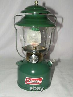 Vintage Rare Green Coleman 200a Single Mantle Lantern Red Letter Globe Date 2-81