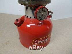 Vintage Red COLEMAN Model 200A Gas Camping LANTERN 1-61 EXCELLENT CONDITION