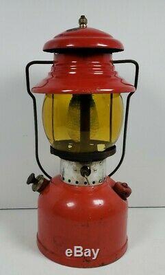 Vintage Red Coleman Lantern 1/58 Model 200A withAmber Glass & Steel Clamshell Case