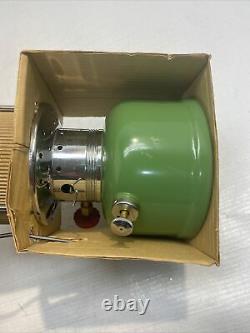 Vintage Roddy 2200 WF Double Mantle Pressure Lamp In Box. NEW UNFIRED
